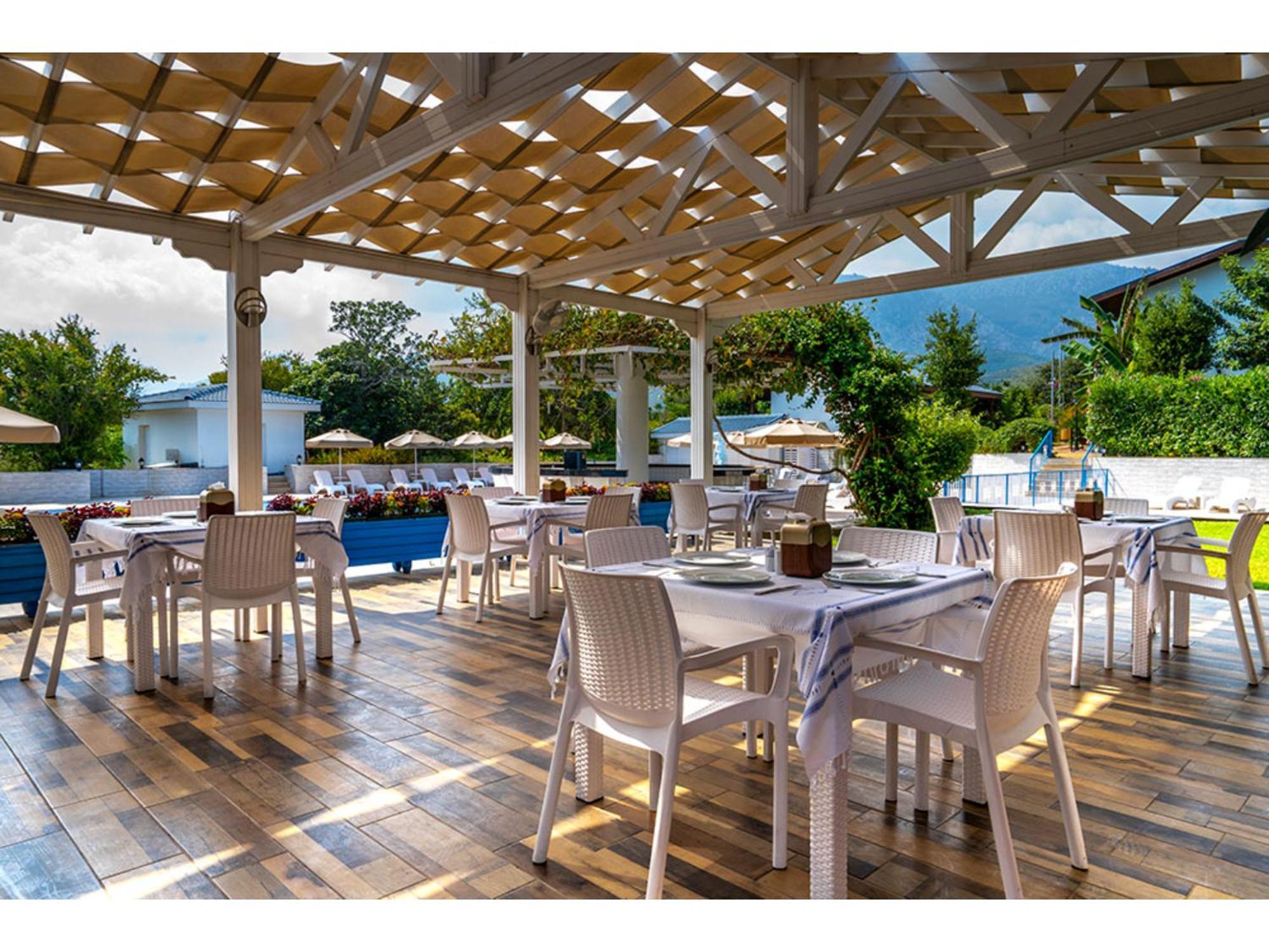 Queen Aphrodite Hotel Karpasa Ngoại thất bức ảnh