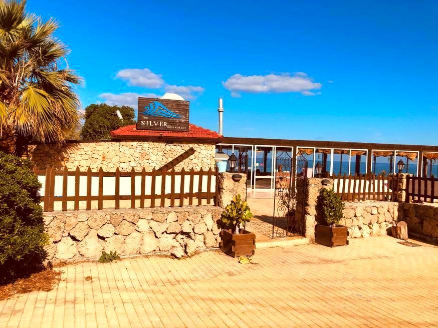 Queen Aphrodite Hotel Karpasa Ngoại thất bức ảnh